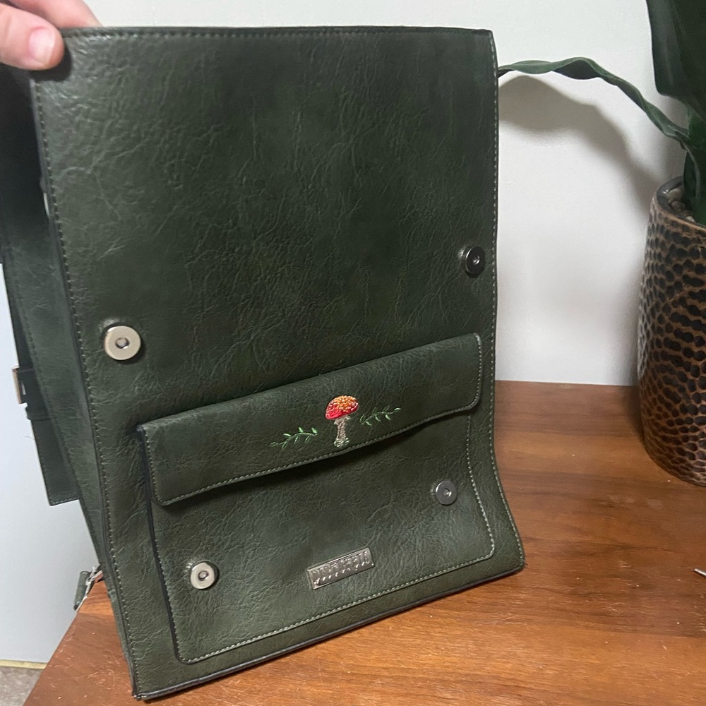 Disturbia Fable Satchel in Juniper - Picture 4 of 7